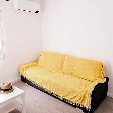 L'espadon Du Port, Air Conditioning, Terrace, Sea, 5 People Apartament